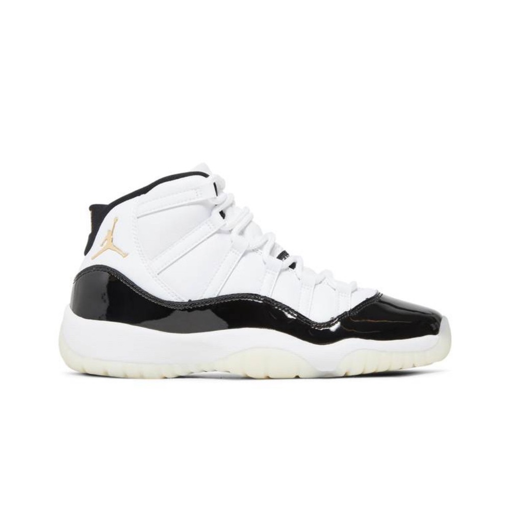 Air Jordan 11 Gratitude grade school 7y wore once
